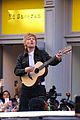 sheeran-pop-up-1