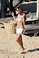 anitta-beach
