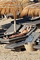 anitta-beach