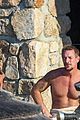 diplo-shirtlesspics