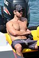 powell-noshirt