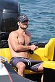 powell-noshirt