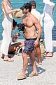 powell-noshirt