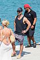 powell-noshirt