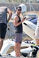 powell-noshirt