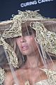 beckinsale-veiled