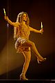 shakira-stage