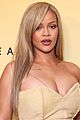rihanna-softlit