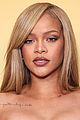 rihanna-softlit