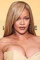 rihanna-softlit