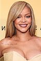 rihanna-softlit