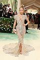 jlo-met-arrival
