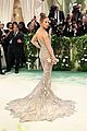 jlo-met-arrival
