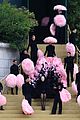 gaga-plumes