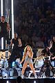 shakira-copa-performance