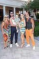 val-and-jenna-vacay