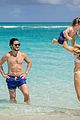 val-and-jenna-vacay
