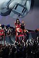 lisa-vmas-perform