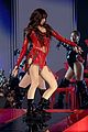 lisa-vmas-perform