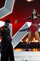 lisa-vmas-perform