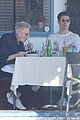 calvin-lunching