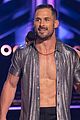 amendola-shirtless