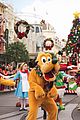 disney-parks-christmas
