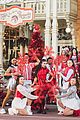 disney-parks-christmas