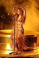 shakira-gram-performance