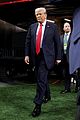 trump-sitting