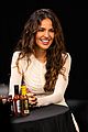 eiza-hot-ones