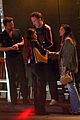 michelle-monoghan-aaron-paul-eating-dinner-spouses-night