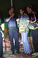 michelle-monoghan-aaron-paul-eating-dinner-spouses-night