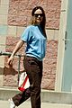 olivia-wilde-jason-s-ex-share-hug-april