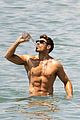 appleton-shirtless1