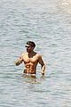 appleton-shirtless1