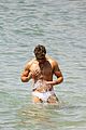 appleton-shirtless1