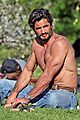 guy-shirtless
