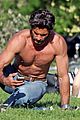 guy-shirtless