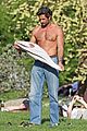 guy-shirtless