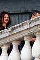 jack-antonoff-maragret-qualley-walking-dog-venice-italy