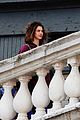 jack-antonoff-maragret-qualley-walking-dog-venice-italy
