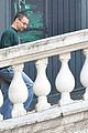 jack-antonoff-maragret-qualley-walking-dog-venice-italy
