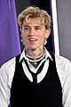 mgk-skips