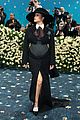 rihanna-closes-met
