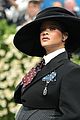 rihanna-closes-met