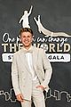 robert-irwin-steve-irwin-gala-bindi-misses