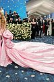 shakira-met-gala-2025