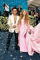 shakira-met-gala-2025