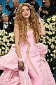 shakira-met-gala-2025